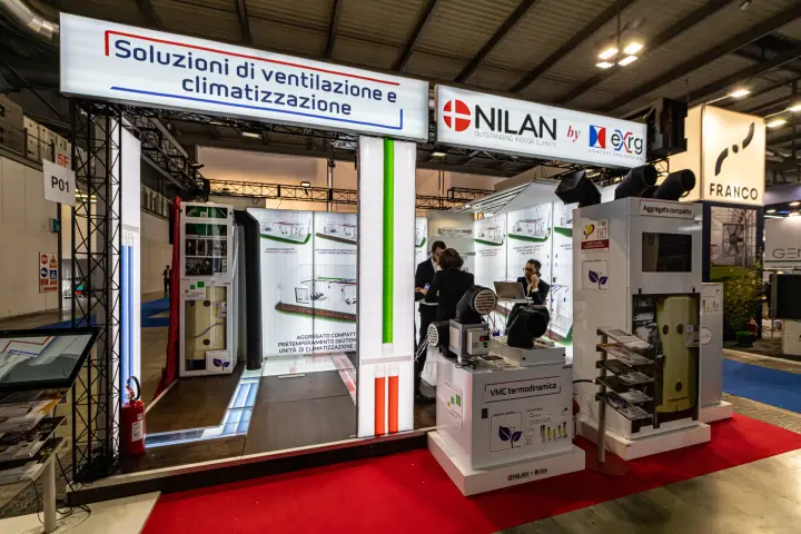 Nilan by EXRG stand with compact units and VMC thermodynamic display