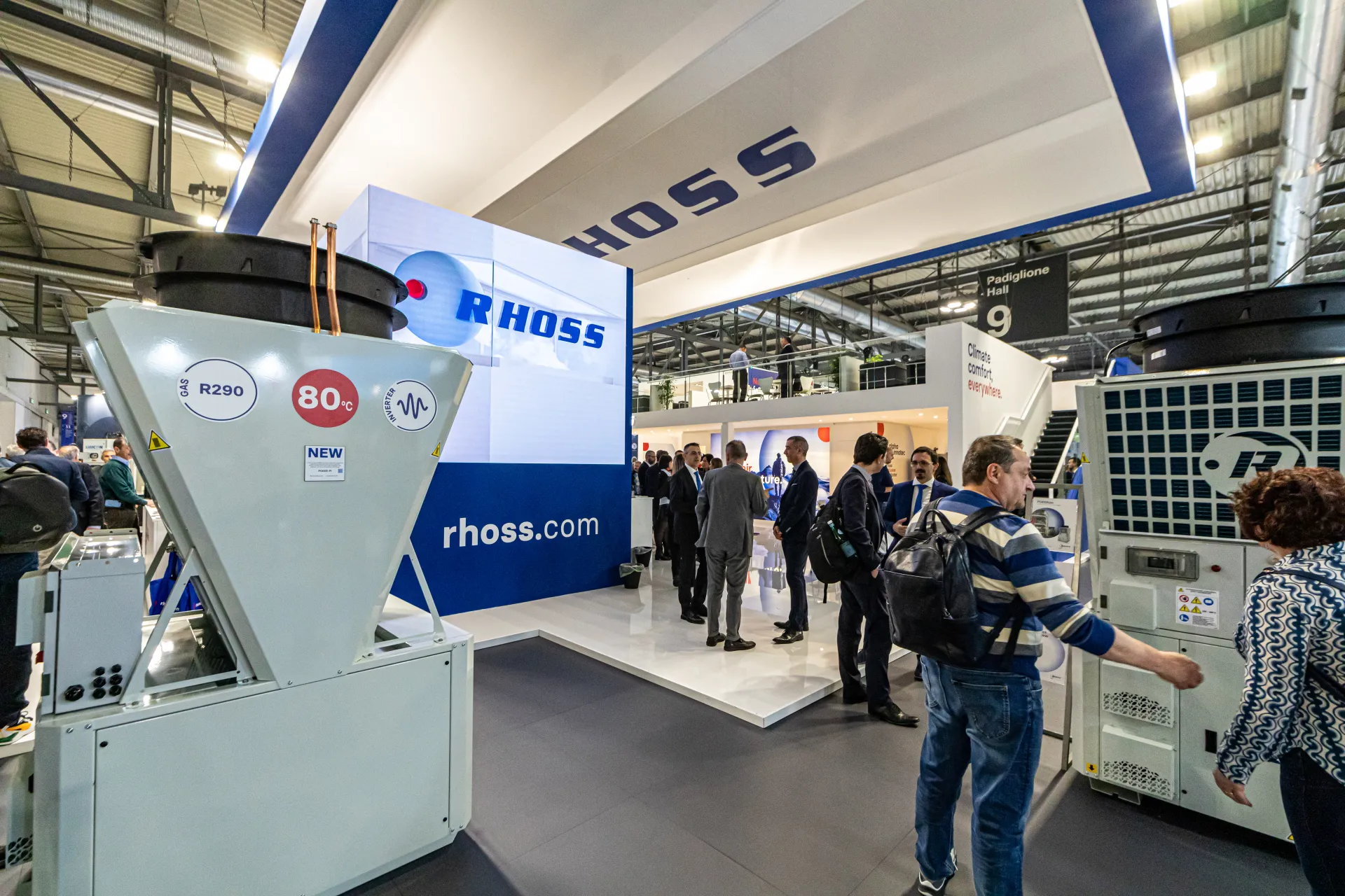 Rhoss R290 80°C inverter unit marked NEW at the stand front at MCE 2024