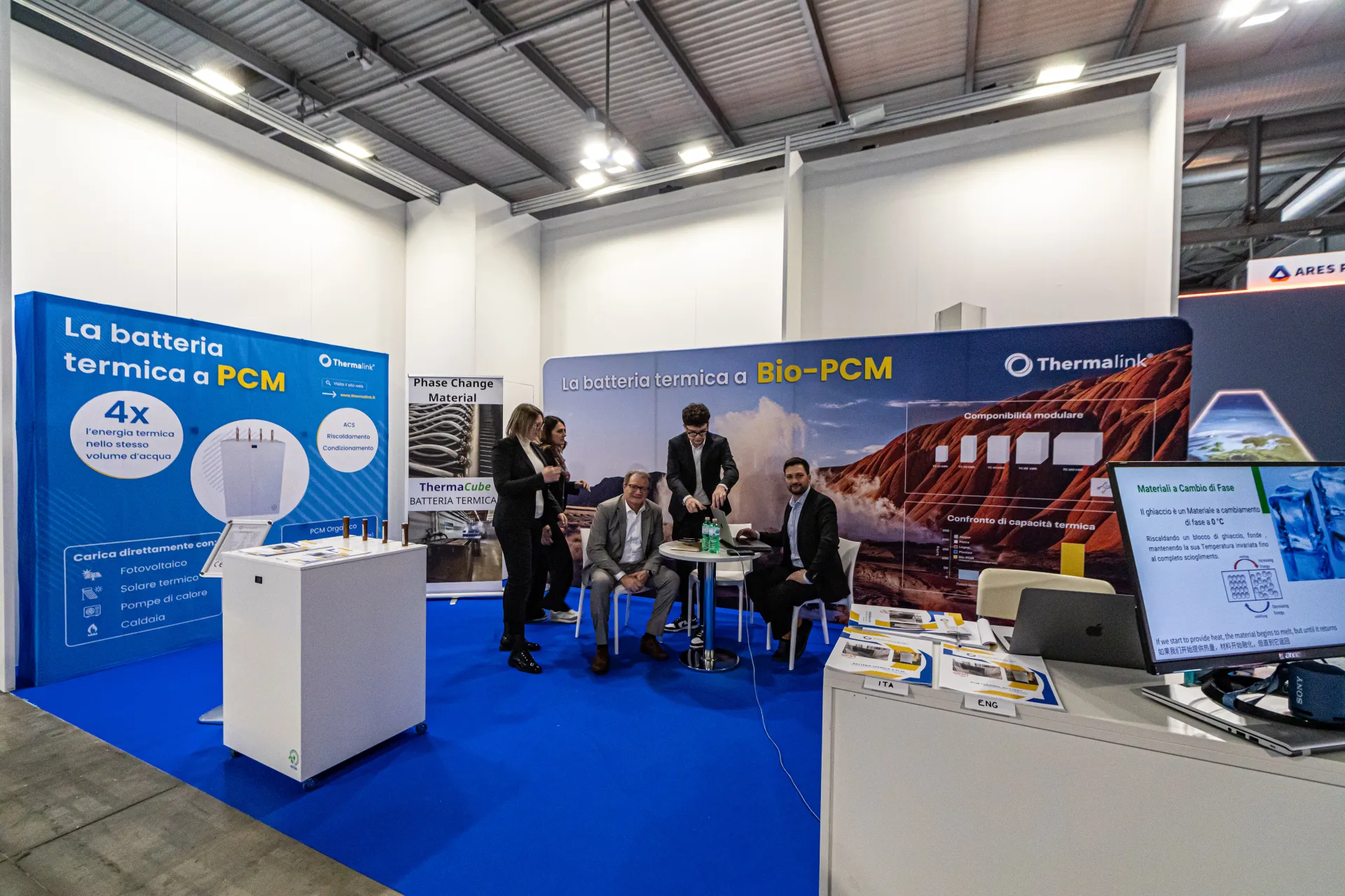 Thermalink stand presenting Bio-PCM thermal batteries and ThermaCube at MCE 2024