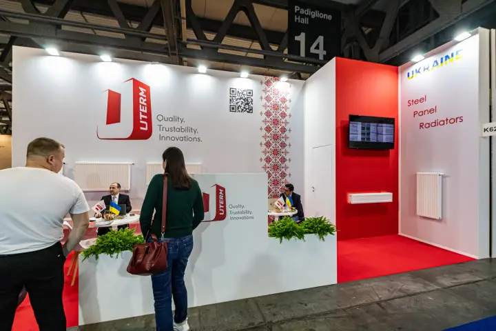 Uterm stand presenting Ukrainian steel panel radiators at MCE 2024