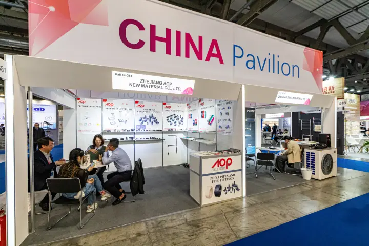 Zhejiang AOP booth in the China Pavilion with PE-Xa pipes and PPSU fittings at MCE 2024
