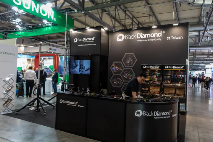 Black Diamond stand with refrigeration service tools and manifold gauges at MCE 2026