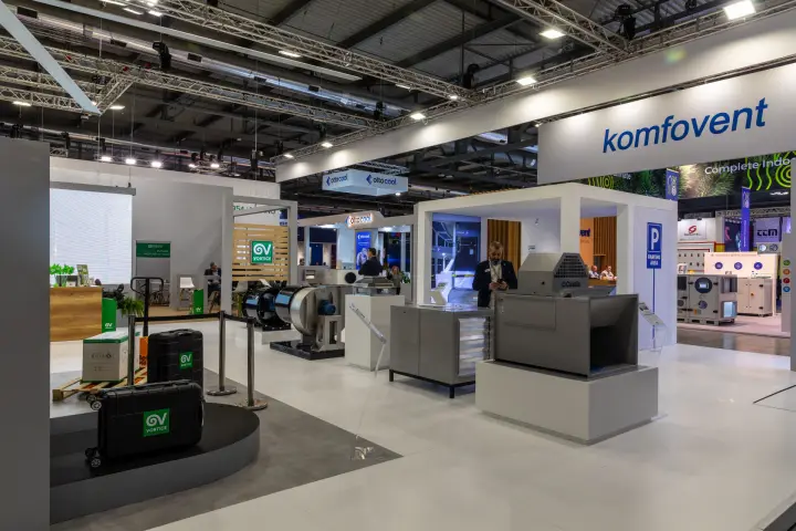Casals cabinet fans and Vortice suitcases in the travel-themed area at MCE 2026