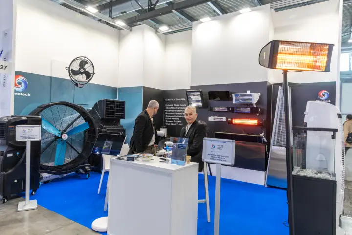 Climatech stand with drum fan, air coolers and infrared heaters