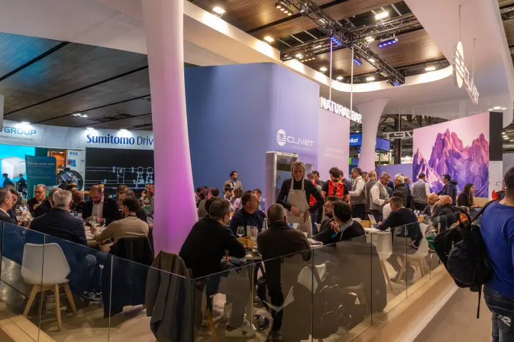 Clivet Natural Bar seating area full of visitors