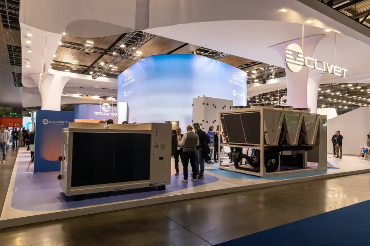 Clivet stand with two large outdoor units and white sculpted columns at MCE 2026