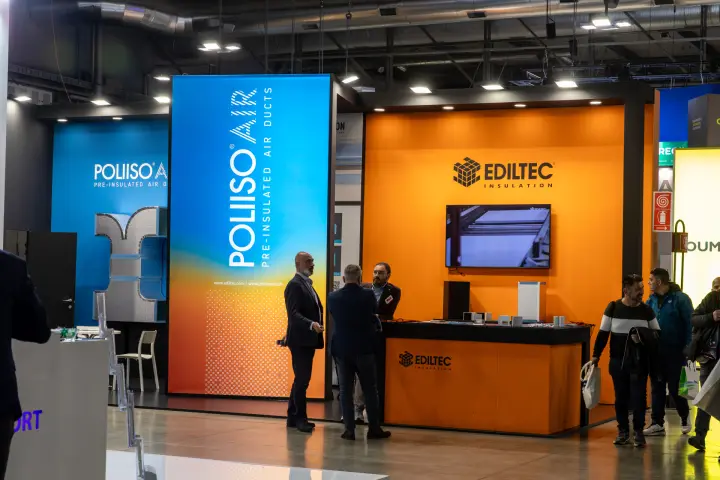 Ediltec Insulation counter next to the Poliiso Air pre-insulated duct tower at MCE 2026