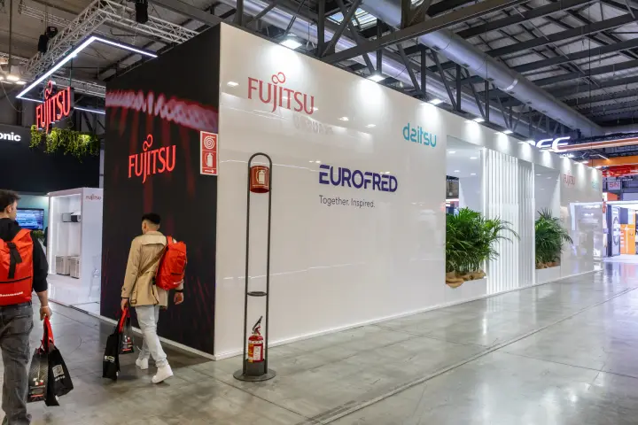 Eurofred stand exterior with Fujitsu and Daitsu brand walls at MCE 2026