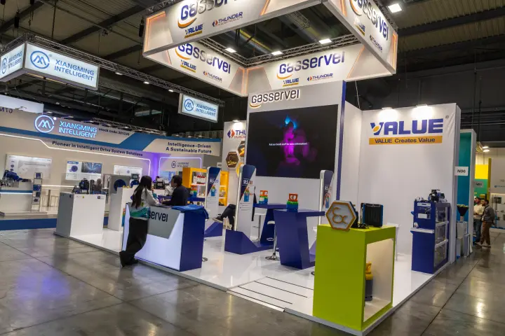 Gasservei and Value stand with refrigerants and service tools at MCE 2026