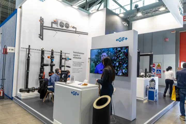 GF stand at V19 with pre-insulated polymer pipe assemblies at MCE 2026