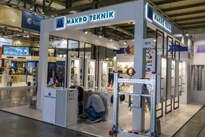 Makro Teknik stand with duct supports and fittings in Hall 9 at MCE 2026