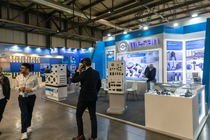 Mesan HVAC Solutions stand with locks, hinges and handles