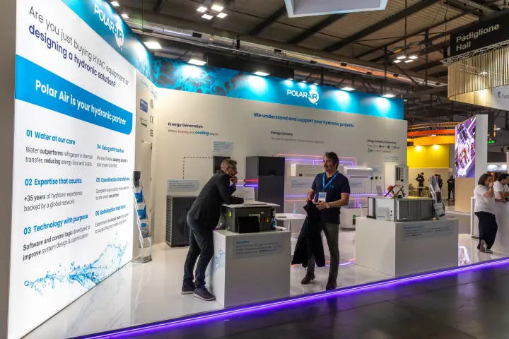 Polar Air stand with cassettes, ducted fan coils and a heat pump at MCE 2026