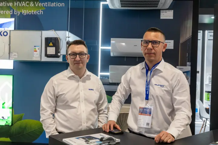 Staff at the Heiko counter with split units and a ventilation unit behind at MCE 2026
