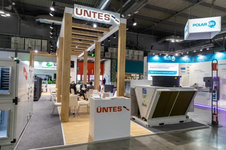 Üntes stand with air handling units and a low-GWP R454B outdoor unit at MCE 2026