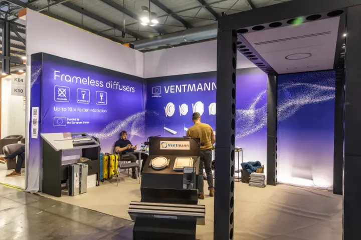 Ventmann stand presenting frameless plastered-in diffusers at MCE 2026