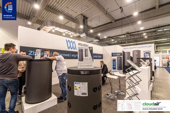 Aquatec Systems stand with insulated buffer tanks for heat pumps