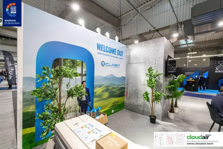 Clivet "Welcome Out" backwall with an outdoor unit and Clivet Eye carton