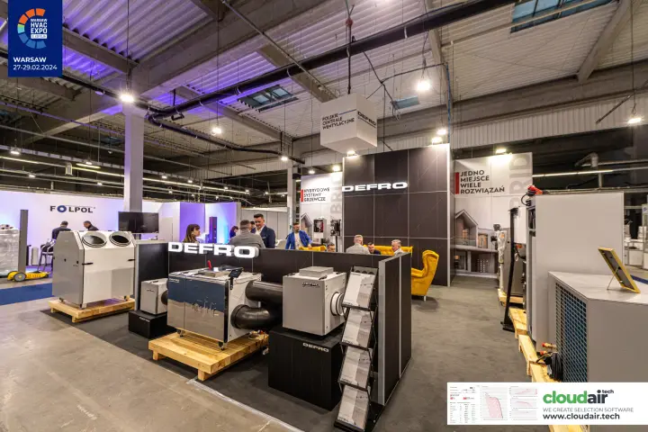 Defro stand with Polish air handling units and a suspended cube sign at Warsaw HVAC Expo 2024