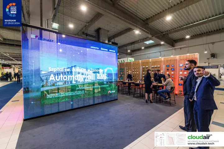 El-Piast LED wall presenting a hospital BMS automation project at Warsaw HVAC Expo 2024
