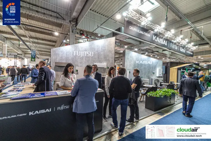 Grupa Klima-Therm reception counter with Fujitsu and Kaisai brand walls at Warsaw HVAC Expo 2024