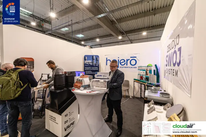 Hejero ventilation shop stand with Vilpe Flow roof vents and Wave unit