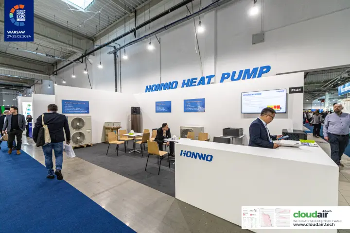 Honwo Heat Pump stand F3.34 seen along the aisle