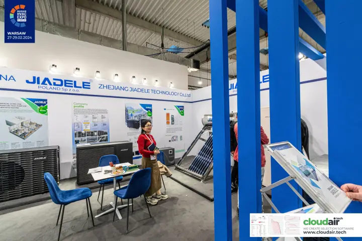 Jiadele back wall with company profile poster and solar collector at Warsaw HVAC Expo 2024