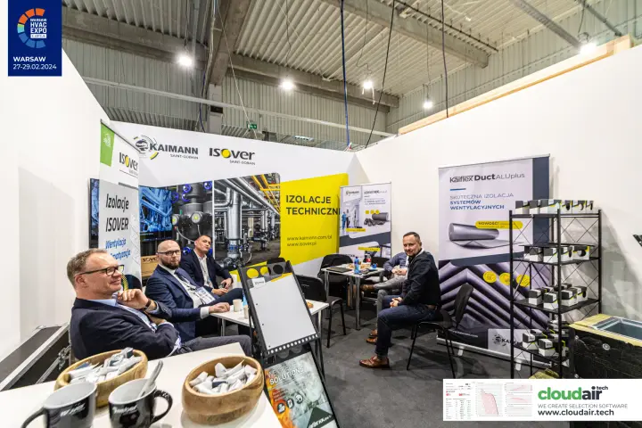 Kaimann and Isover stand with Kaiflex duct insulation roll-ups