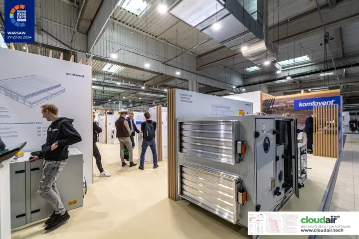 Komfovent air handling units among timber-edged display walls at Warsaw HVAC Expo 2024