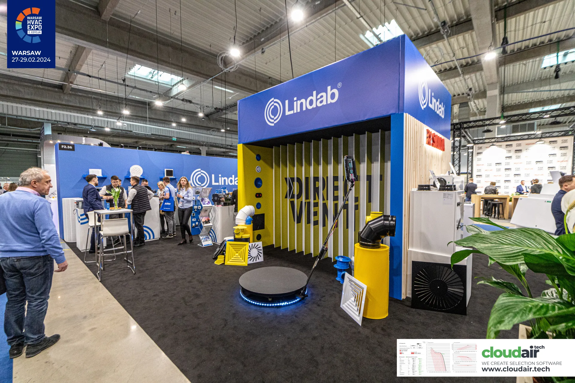 Lindab "Direct Vent" arch with turntable platform and duct fittings at Warsaw HVAC Expo 2024