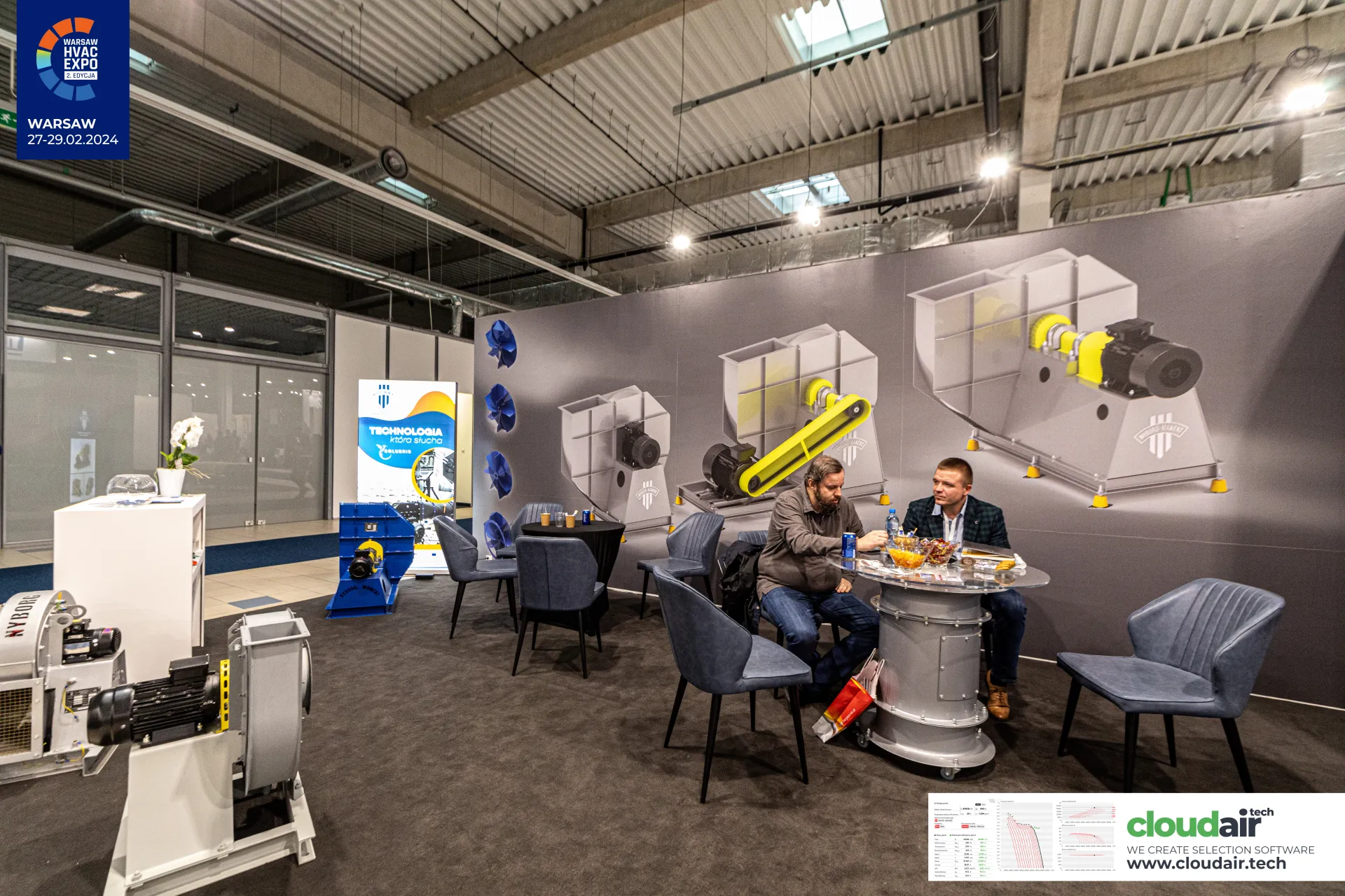 Nyborg-Mawent lounge with a table set on a cylindrical fan casing at Warsaw HVAC Expo 2024
