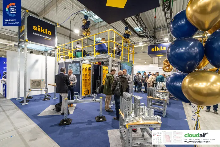 Sikla stand with mezzanine lounge, workbenches of rail profiles and balloons at Warsaw HVAC Expo 2024