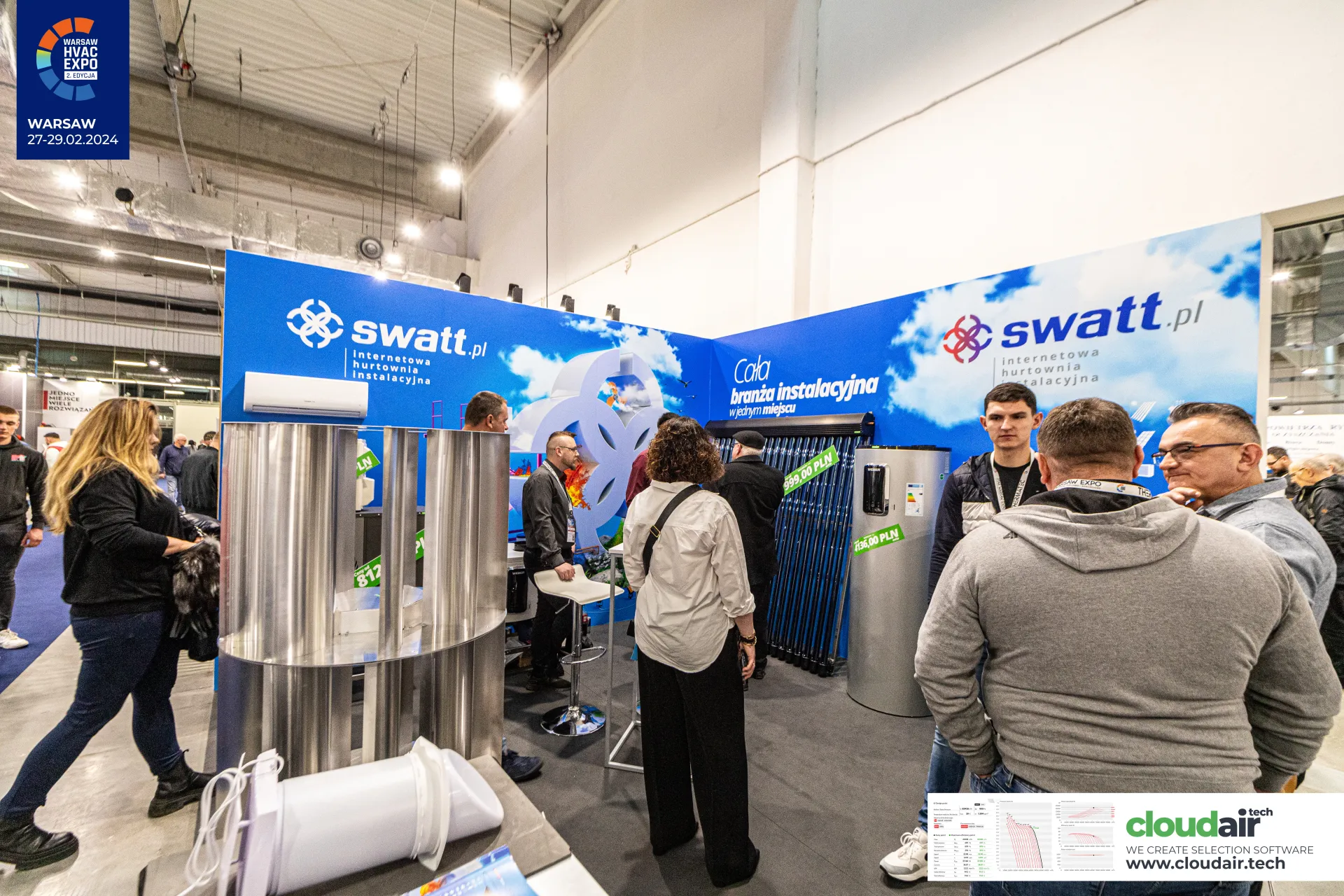 Swatt.pl wholesaler stand with solar collector and hot water cylinder at Warsaw HVAC Expo 2024