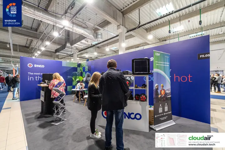 Synco stand F5.05 with pipe samples, fittings and an OSW solar roll-up at Warsaw HVAC Expo 2024