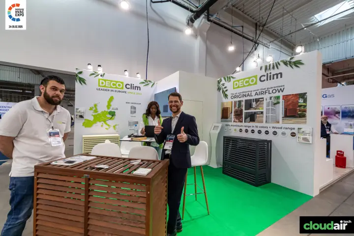Deco Clim stand with wooden and aluminium covers for AC outdoor units at Warsaw HVAC Expo 2026