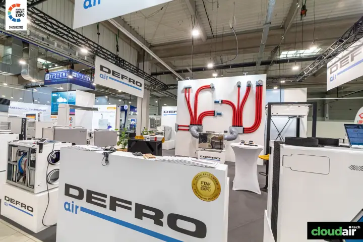 Defro Air counter with Excellence Award seal and opened recuperator