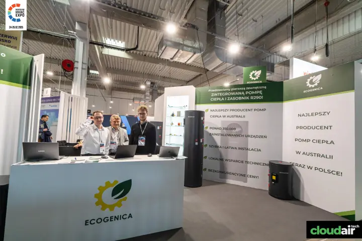 Ecogenica stand introducing an R290 integrated heat pump and tank