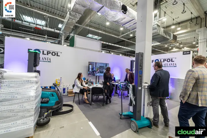 Folpol and Atlanta Stretch stand with stretch-film wrapping equipment at Warsaw HVAC Expo 2026