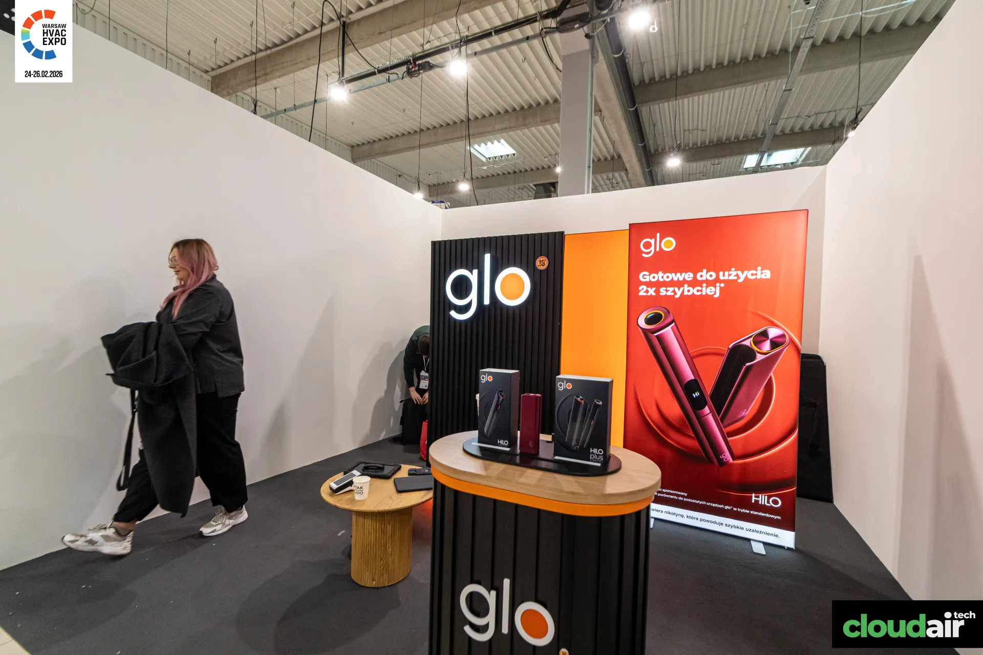Glo stand with HILO devices on a display plinth at Warsaw HVAC Expo 2026