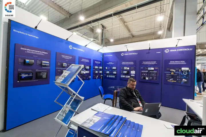 iSMA Controlli wall boards under the slogan Simplicity in technology at Warsaw HVAC Expo 2026