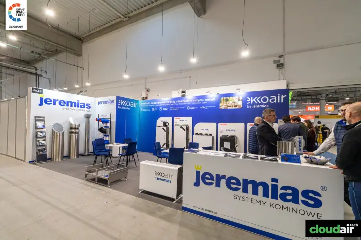 Jeremias stand with chimney systems and Ekkoair ventilation units