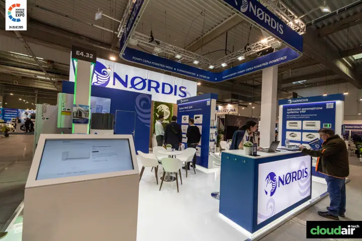 Nordis stand E4.32 with touchscreen kiosk and VRF indoor unit display