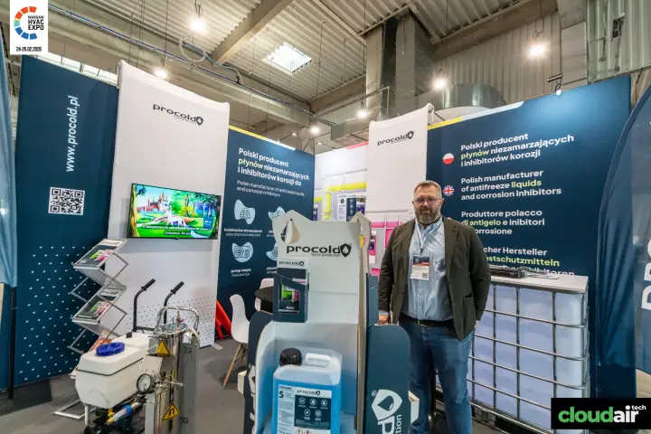Procold antifreeze stand with product display and filling unit at Warsaw HVAC Expo 2026