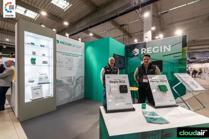 Regin stand with Regio RCX controller and Presigo PDTN transmitter at Warsaw HVAC Expo 2026