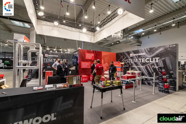 Rockwool System Teclit stand with insulated pipe display rig at Warsaw HVAC Expo 2026