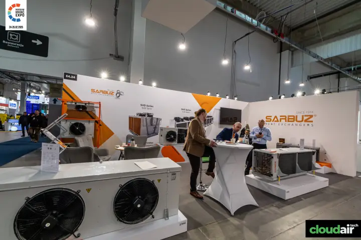 Sarbuz Heat Exchangers stand with open unit and SVD/SVK Series graphics