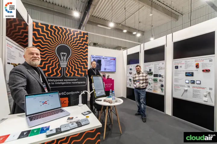 Smart Controls stand with HVAC controller boards and SC607EC Wi-Fi screen at Warsaw HVAC Expo 2026