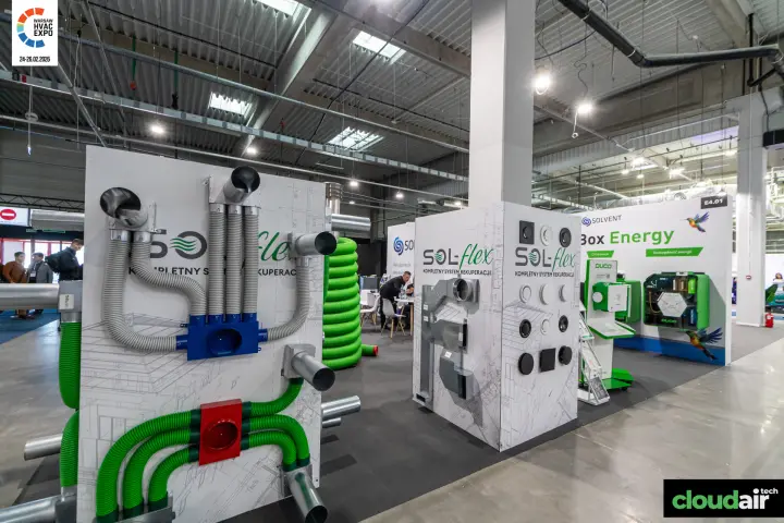 Solvent SOL-flex duct display boards and Duco heat recovery units at Warsaw HVAC Expo 2026