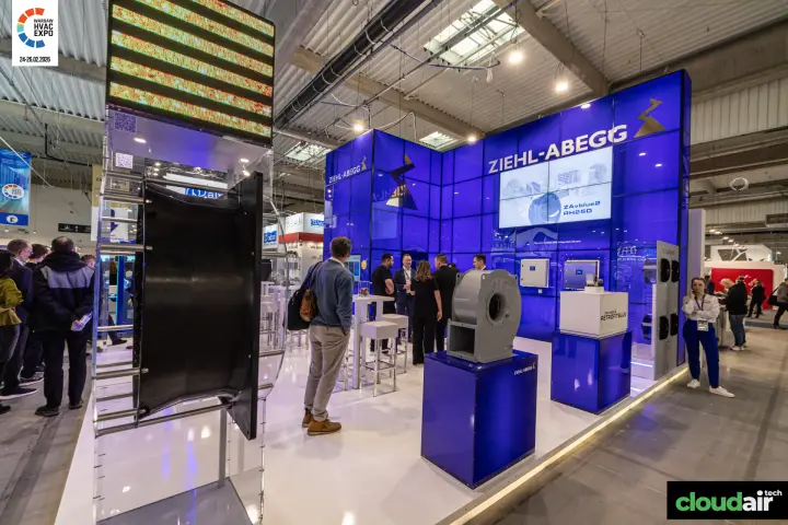 Ziehl-Abegg blue glass stand with centrifugal fan and ZAvblue2 screen at Warsaw HVAC Expo 2026
